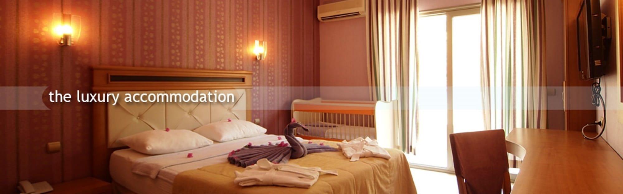 Costa Mare Suites 马尔马里斯 外观 照片