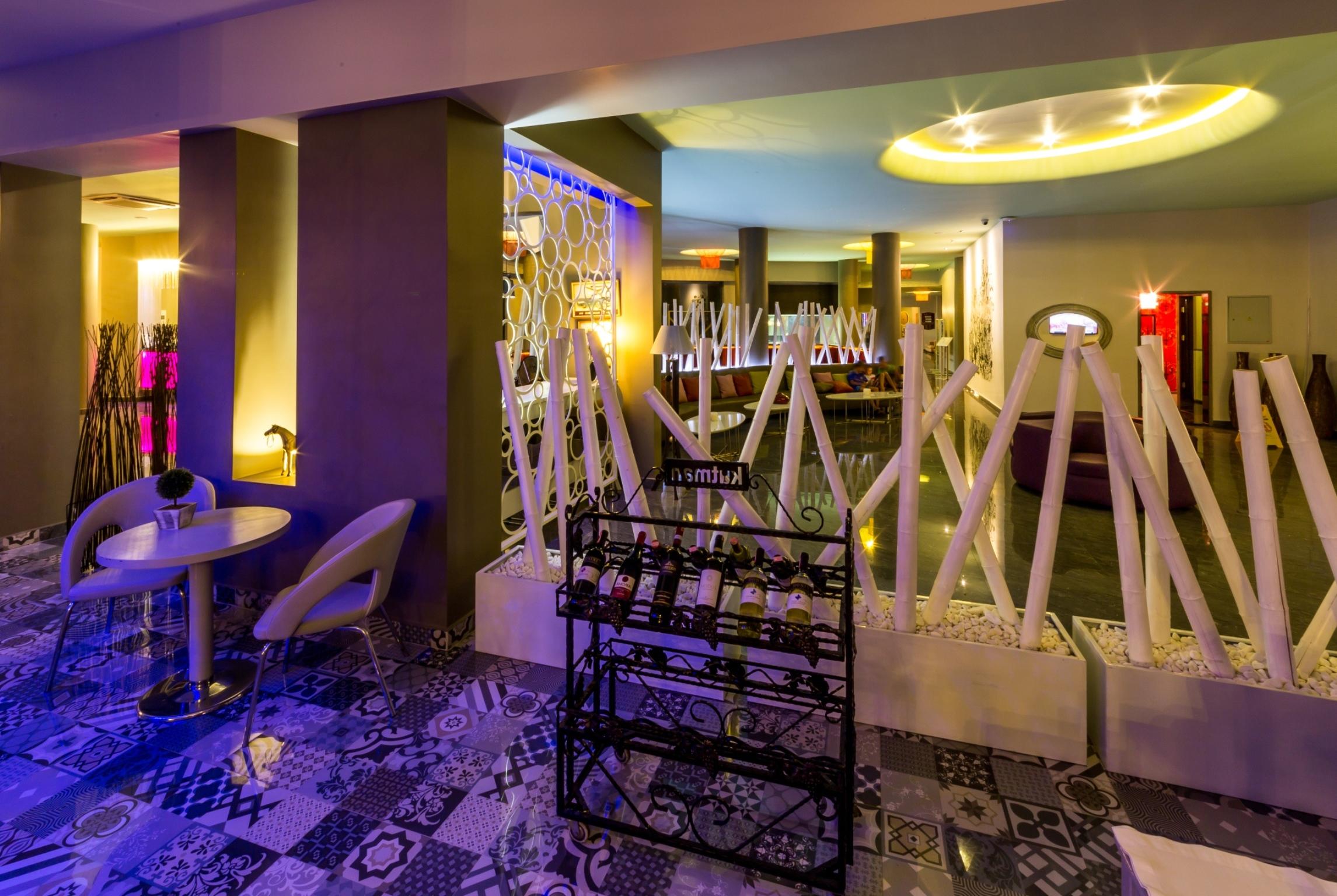 Costa Mare Suites 马尔马里斯 外观 照片