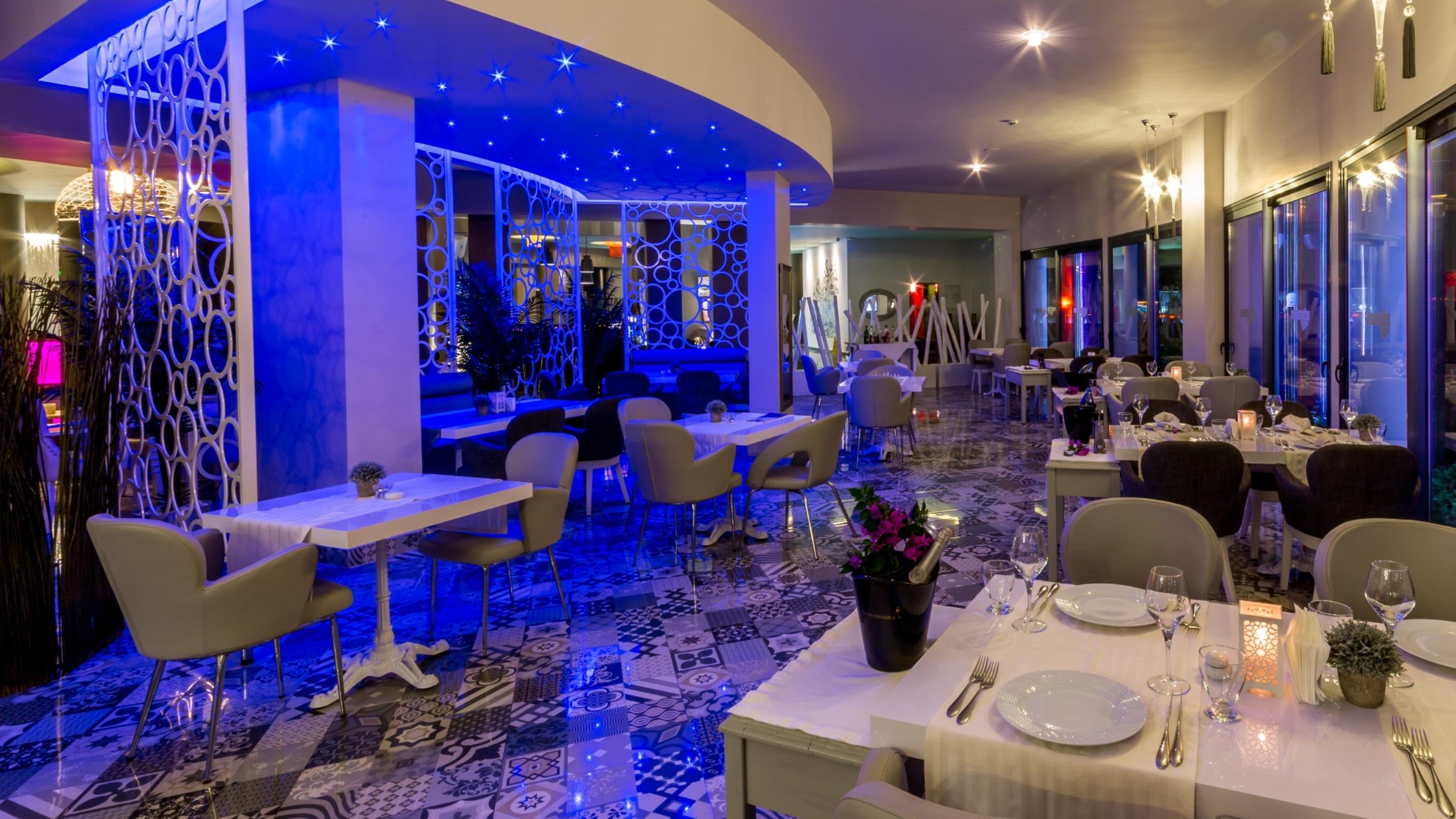 Costa Mare Suites 马尔马里斯 外观 照片