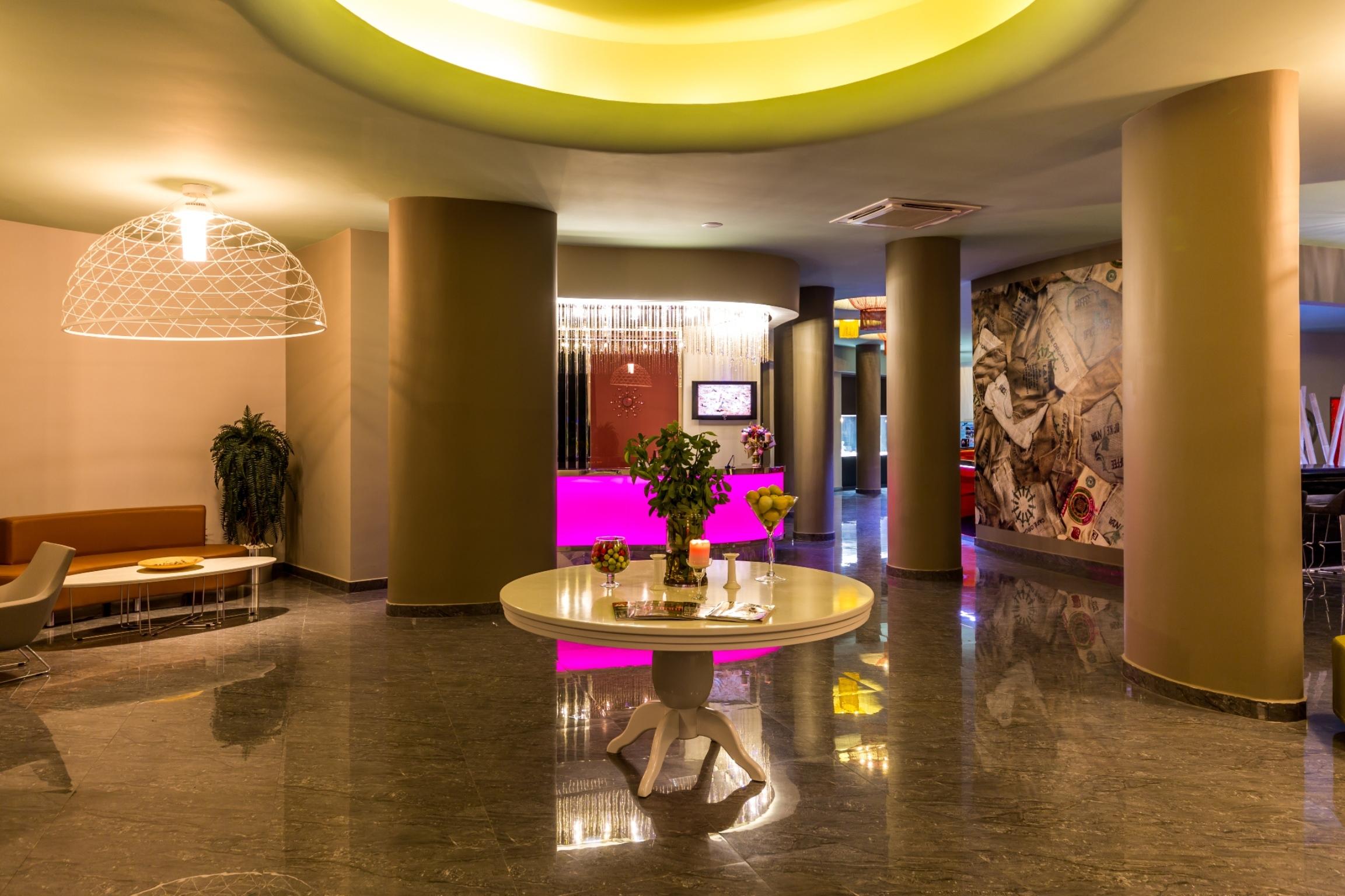 Costa Mare Suites 马尔马里斯 外观 照片
