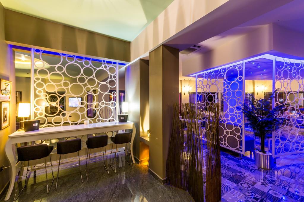 Costa Mare Suites 马尔马里斯 外观 照片