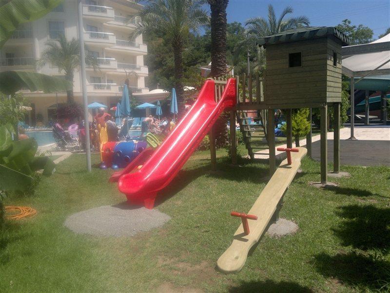 Costa Mare Suites 马尔马里斯 外观 照片